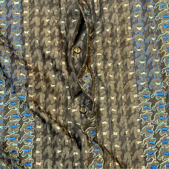 Robert Graham Limited edition button up - Picture 6 of 10